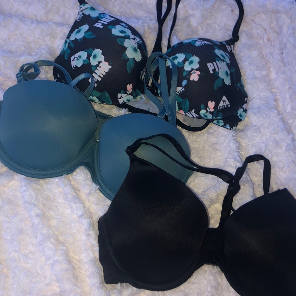 Pink VS bras 34B, set of three, blue/black floral